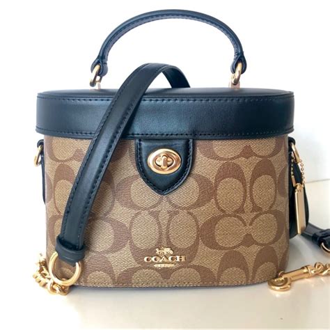 coach vanity bag.